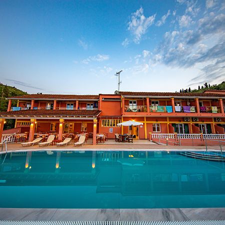 Hotel Penelope Mpoukaris Extérieur photo