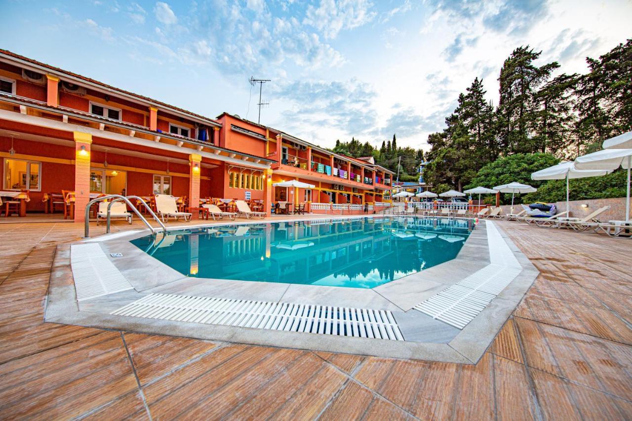 Hotel Penelope Mpoukaris Extérieur photo