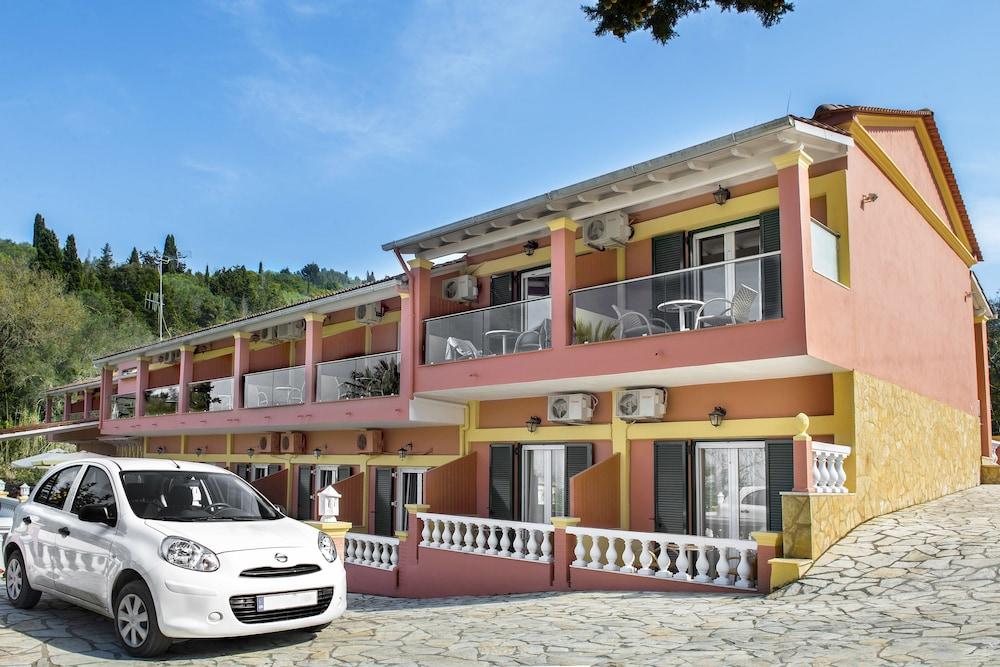 Hotel Penelope Mpoukaris Extérieur photo
