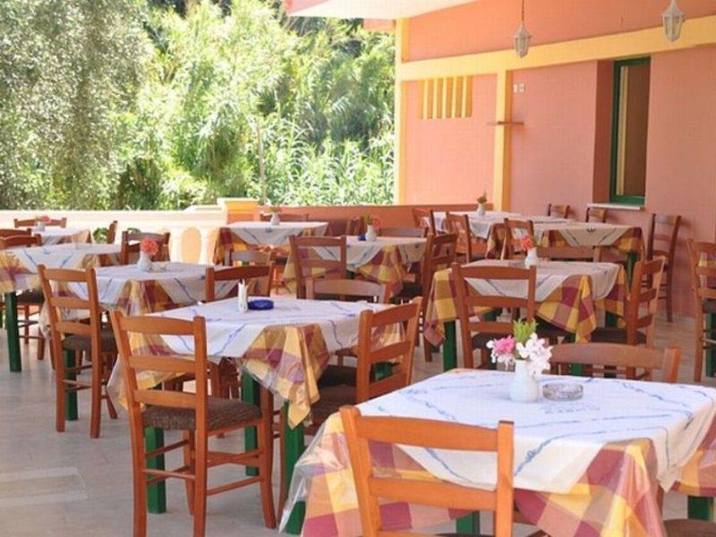 Hotel Penelope Mpoukaris Extérieur photo